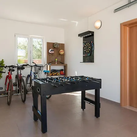Holiday home 3 Bedroom Cozy In